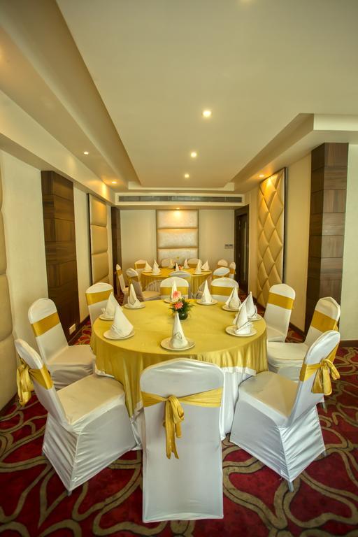 Sarovar Portico- Jalandhar Exteriör bild